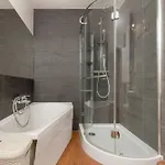 Baltic & Forest With Parking By Renters Apartamento *
