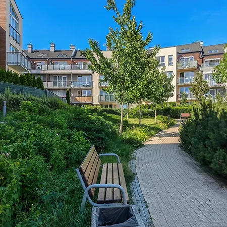 Apartment Baltic & Forest With Parking By Renters *