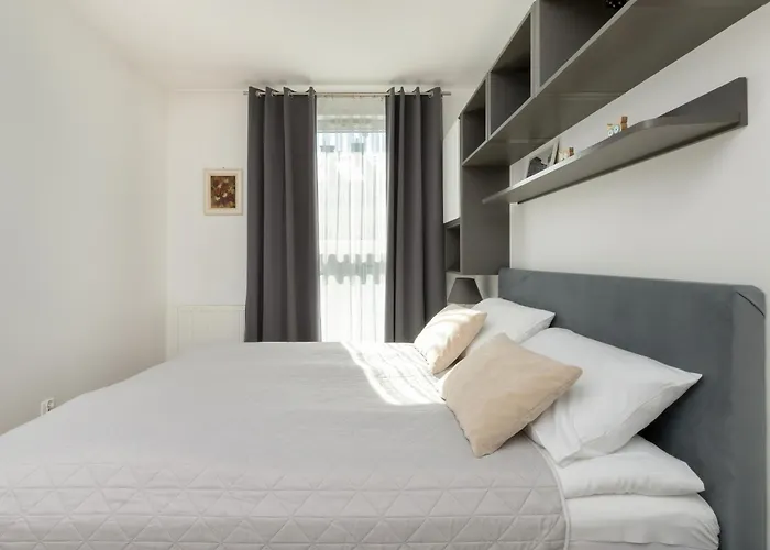 Baltic & Forest With Parking By Renters Apartment