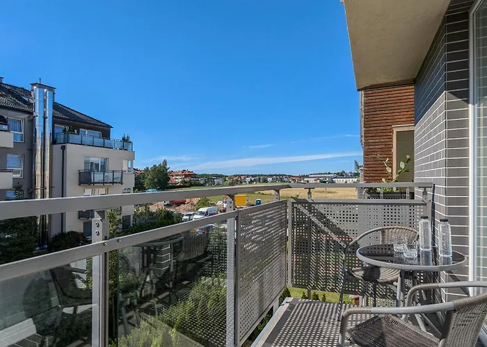 Baltic & Forest With Parking By Renters Apartment